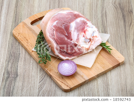 Raw pork knuckle 18592743