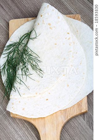 Tortillas Tortillas 18593830