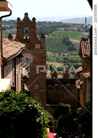 Gradara castle, Italy 18595666