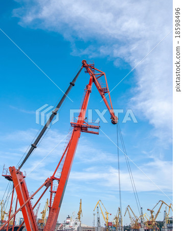 Cargo crane in the port 18598496