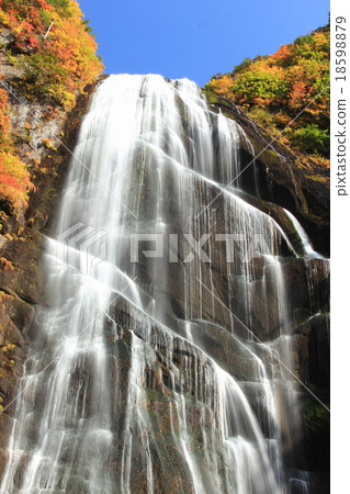 瀑布秋天/秋天第2部分 18598879