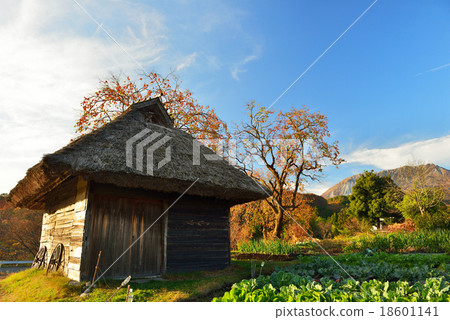 A cottage hut A cottage hut 18601141