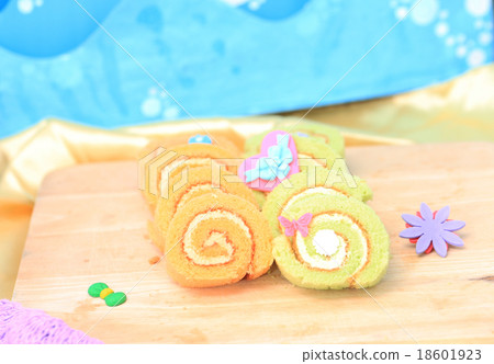 Gum paste made from sugar for decorating pastry Gum paste made from sugar for decorating pastry 18601923