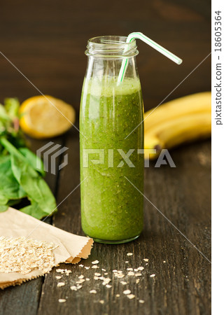 fresh detox green smoothie with spinach fresh detox green smoothie with spinach 18605364