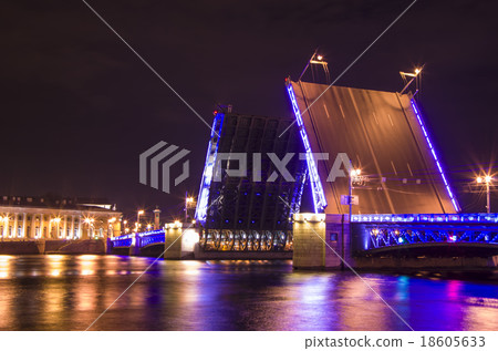 Night city view Saint Petersburg 18605633