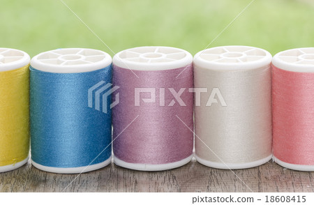 bobbins with thread 18608415