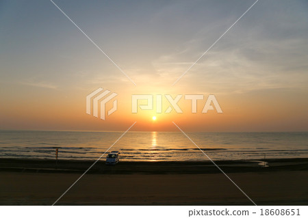 Evening landscape 18608651