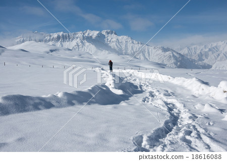 Winter Trekking in Spiti Valley, India 18616088