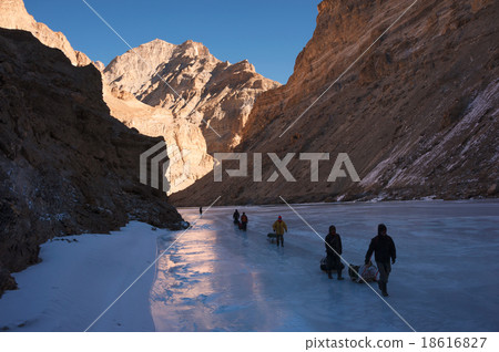 Chadar Trek or Trekking on Frozen Zanskar River 18616827