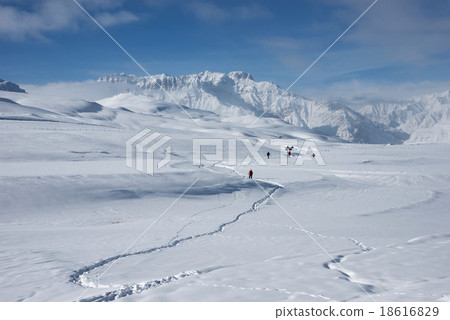 Winter Trekking in Spiti Valley, India 18616829