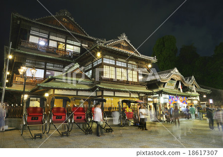 Dogo Onsen  18617307