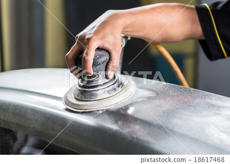 Car paint repair series : Sanding bumper 18617468