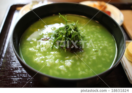 Tea gruel 18631824