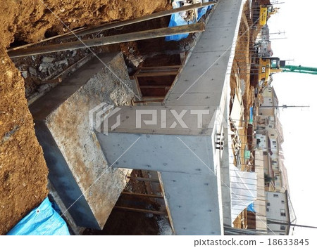 建立大型商店·製作地下橫梁 建立大型商店·製作地下橫梁 18633845