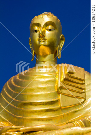 Golden Buddha 18634213