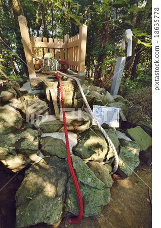 Onokorojima Shrine Gailstone Onokorojima Shrine Gailstone 18635778