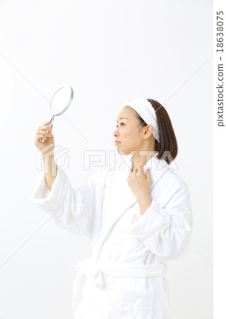 Skin care troubled 18638075
