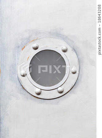 Porthole of the old ship 18643208