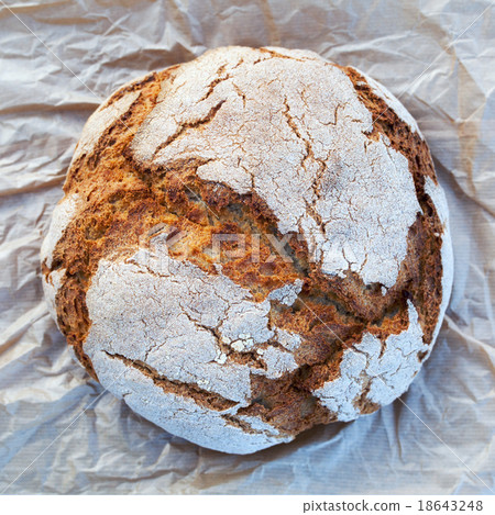 traditional bread traditional bread 18643248