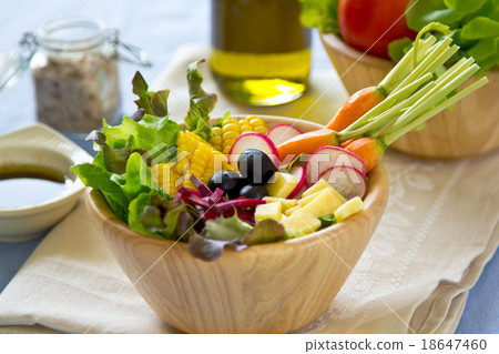 Fresh salad with cheese Fresh salad with cheese 18647460