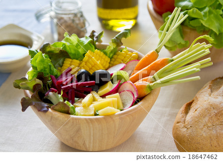 Fresh salad with cheese Fresh salad with cheese 18647462