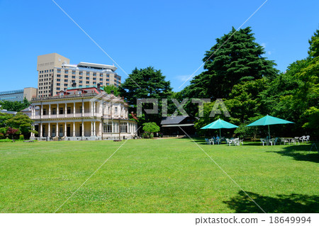 Tokyo former Iwasaki mansion garden 18649994