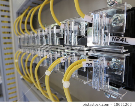 electronic circuit electronic circuit 18651263