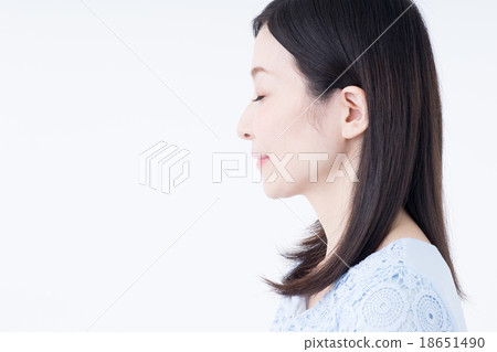 Beauty Image (Middle Female) Beauty Image (Middle Female) 18651490
