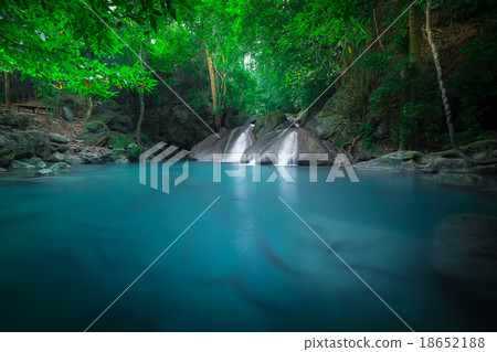 Erawan waterfall. Kanchanaburi, Thailand 18652188