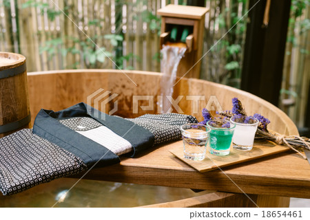 Onsen series 18654461