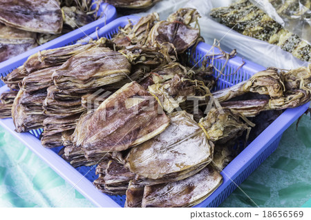 Dried squid are the food of the fishermen 18656569