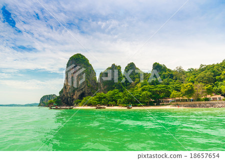 Railay beach Andaman sea blue sky 18657654