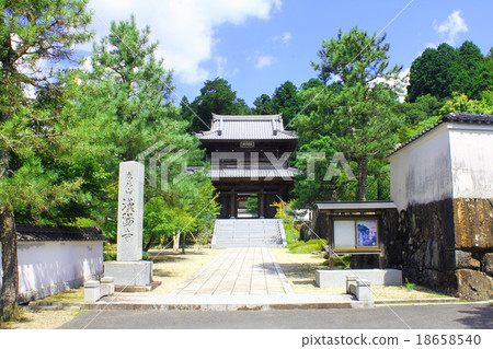 Hanyang Temple 18658540