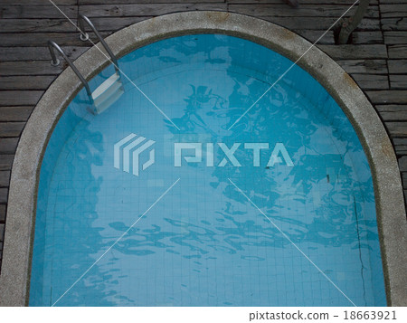 Swimming Pool Swimming Pool 18663921