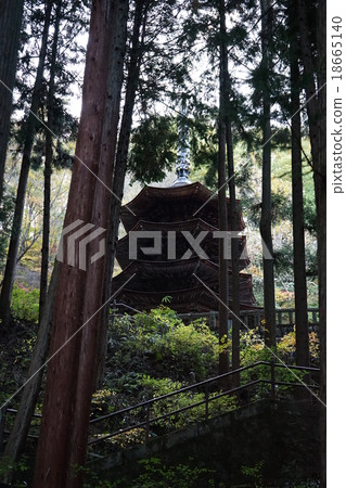 Yasuda Temple Eight octagonal triple tower Yasuda Temple Eight octagonal triple tower 18665140