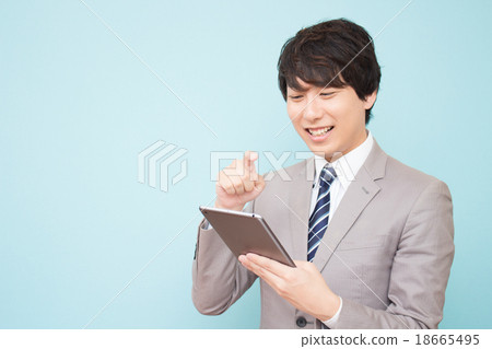 Businessman         18665495