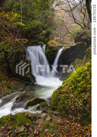 Sound water valley Meigami waterfall 18670338