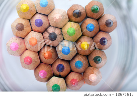 Colored pencils 18675613