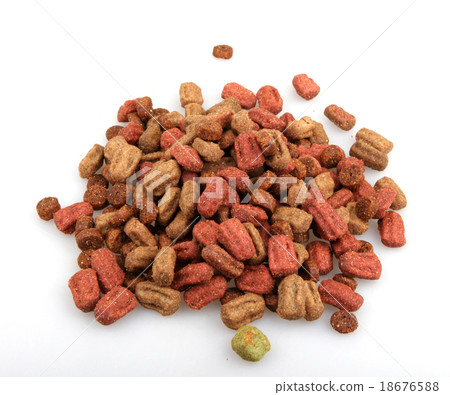 pet food isolated on white 18676588