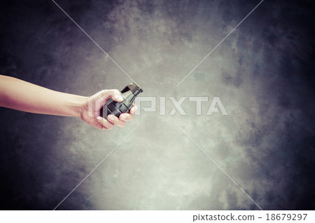 手榴彈炸彈 手榴彈炸彈 18679297