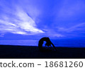 Yoga 18681260