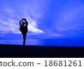 Yoga 18681261