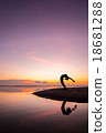 Yoga 18681288