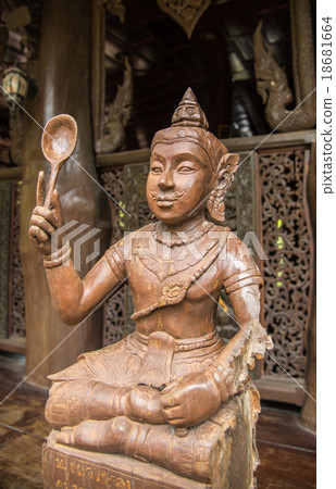 Thai angle statue 18681664