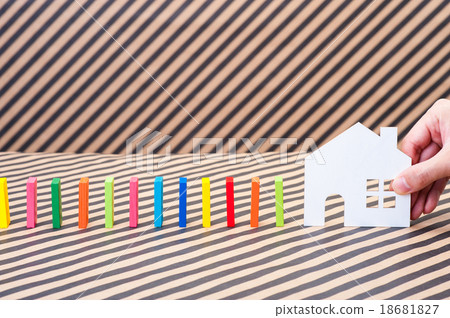 Houses and Domino 18681827
