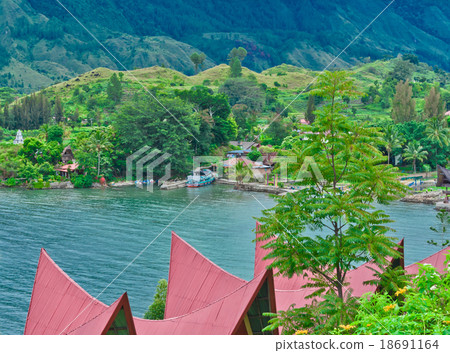 Samosir Island on Lake Toba, Sumatra 18691164