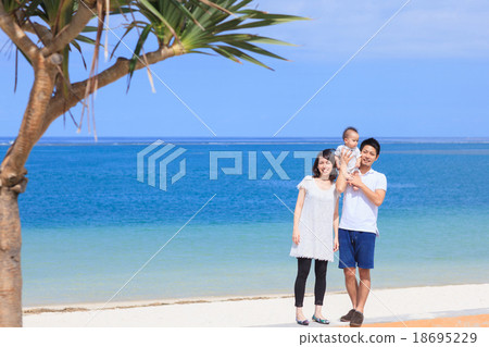 沖繩的海和藍天，家庭 18695229