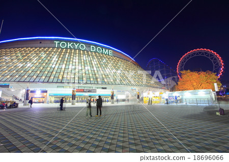 Tokyo Dome night view Tokyo Dome night view 18696066