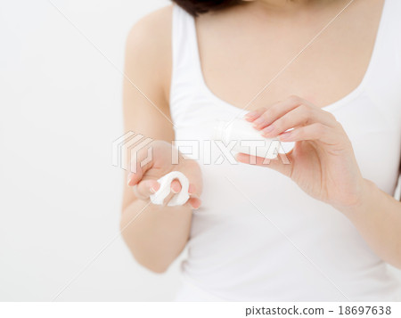 Cotton · Beauty · Women 18697638