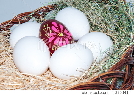 Easter egg in basket. Easter egg in basket. 18703411